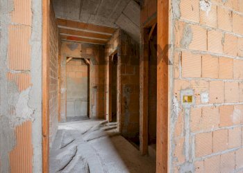 Hall / corridoio - Semi-detached house Nardone
 
8, Cupello - photo 15