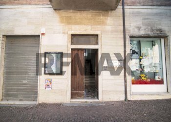 Edificio all\'aperto - Apartment CORSO ROMA
 
31, Roccastrada - photo 41