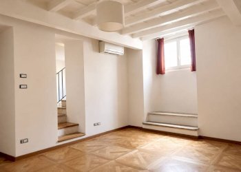 Soggiorno - Three-room apartment piazza Venezia, 5, Roma (neighborhood Centro Storico) - photo 1