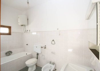 Bagno - Casa indipendente via Carlo De Cristoforis, Casarano - foto 27