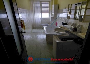 Bagno - Two-room apartment via Colle Secchie, Corio - photo 5