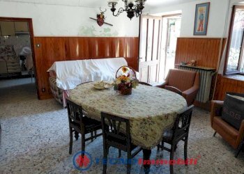 Salone - Independent house Frazione Piana, Rocca Canavese - photo 8