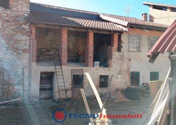 Facciata - Independent house Frazione Piana, Rocca Canavese - photo 10