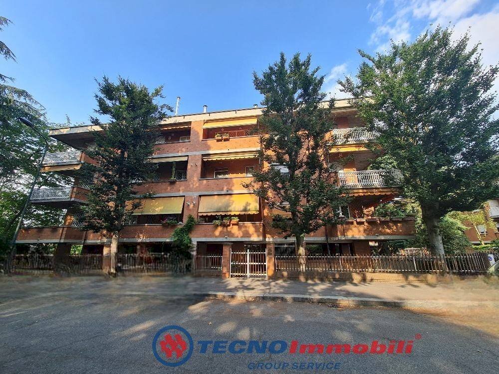 Facciata - Appartamento via Servais, Torino (zona Parella) - foto 1