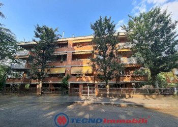 Facciata - Appartamento via Servais, Torino (zona Parella) - foto 1