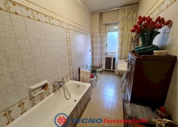 Bagno - Appartamento via Servais, Torino (zona Parella) - foto 9