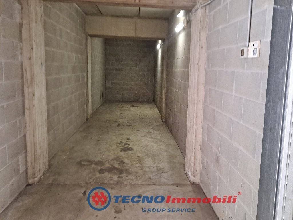 Cantina - Garage - Autosilos - Parking via Brofferio, Chieri - photo 3