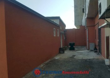 Cortile interno - Casa indipendente via Andrea Sansovino, Torino (zona Madonna Campagna) - foto 6