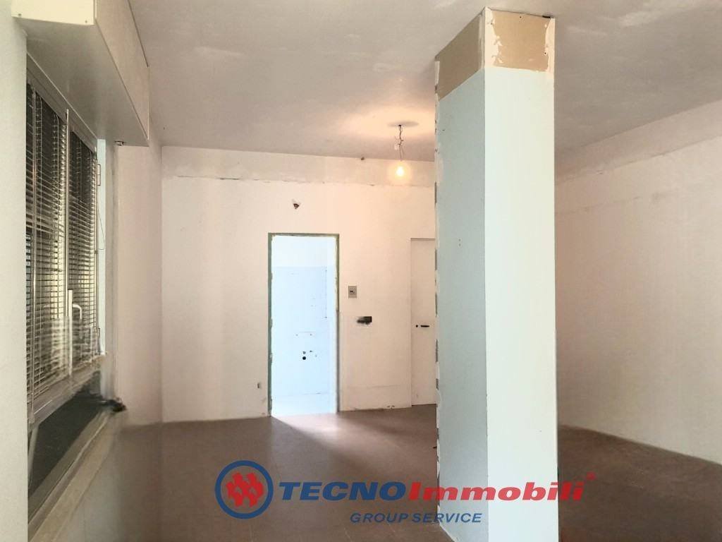 Stanza non arredata - Negozio via Volturno, Settimo Torinese - foto 3