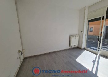 Camera da letto - Negozio via Guibert, Caselle Torinese - foto 3