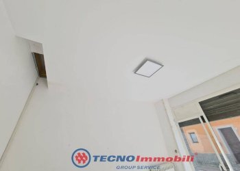 Stanza non arredata - Negozio via Guibert, Caselle Torinese - foto 5