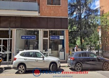 Facciata - Shop via Montebello, Torino (neighborhood Vanchiglia) - photo 4