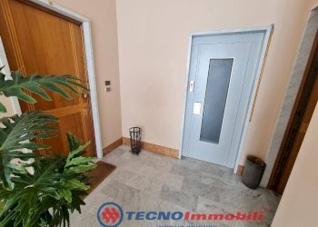Interno palazzo - Bilocale via Plava, Torino (zona Mirafiori Sud) - foto 2