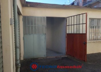 Cortile interno - Garage - Autosilos - Parcheggio via Foligno, Torino (zona Madonna Campagna) - foto 3