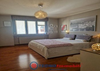 Camera da letto - Appartamento via Giovanni Poggio, Torino (zona Aurora) - foto 5