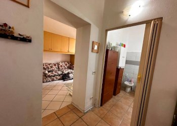 Disimpegno - Bilocale via Luigi Galvani, 20, Gallarate - foto 11
