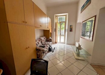 Camera da letto - Bilocale via Luigi Galvani, 20, Gallarate - foto 15