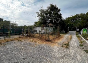 Giardino - Bilocale via Luigi Galvani, 20, Gallarate - foto 23