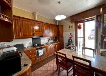 Cucina - Trilocale via Marche, 1, Cardano al Campo - foto 16