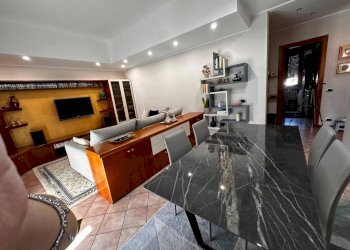 Salone - Trilocale via Marche, 1, Cardano al Campo - foto 30