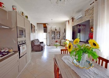 Cucina - Trilocale via delle Langhe, 50, Mondovì - foto 3
