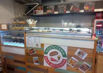 Interno non residenziale - Alimentari - Gastronomia Imperia - foto 2