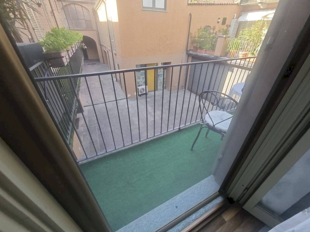Balcone - Appartamento via Angelo Brofferio, Asti - foto 3