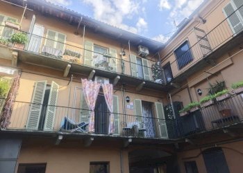 Facciata - Three-room apartment via Angelo Brofferio, Asti - photo 9