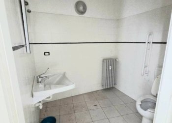 Bagno - Shop corso Giacomo Matteotti, Asti - photo 6