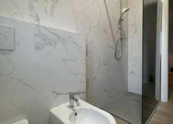 Bagno - Three-room apartment via Erice, Modena - photo 15