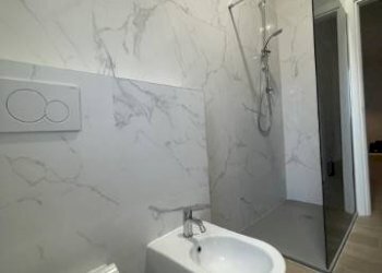 Bagno - Three-room apartment via Erice, Modena - photo 16