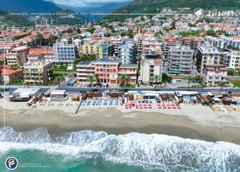 Foto 3 - Appartamento Piazza della Vittoria, Pietra Ligure - foto 3