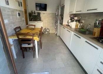 CUCINA - Appartamento VIA ANTICA ROMANA QUINTO, Genova (zona Quinto) - foto 7
