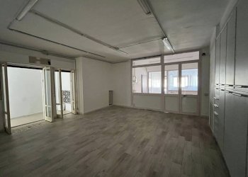 Ufficio - Ufficio via Principe Amedeo, 22, Taranto - foto 6