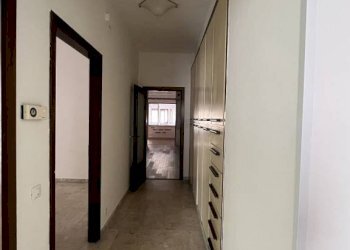 Corridoio - Ufficio via Principe Amedeo, 22, Taranto - foto 17