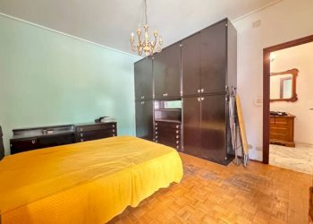 Camera da letto - Appartamento via Roccasparvera, 2, Cuneo (zona Donatello) - foto 6