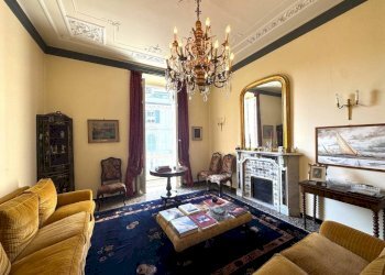 Salone - Appartamento corso Solferino, 2, Genova (zona Castelletto) - foto 1