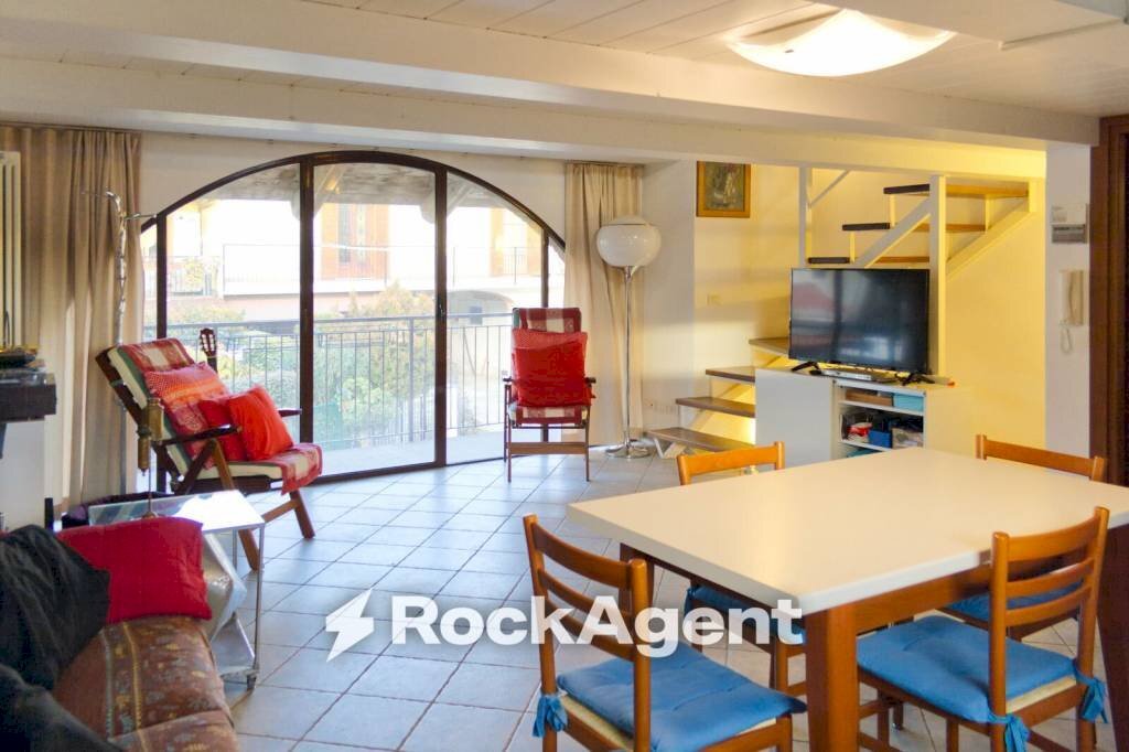 Salone - Two-room apartment via Pascarenghi, 37, Frossasco - photo 2