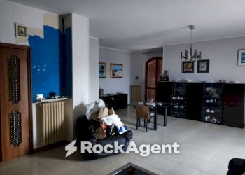 Salone - Villa via G. D'Annunzio, 4, Catignano - foto 34