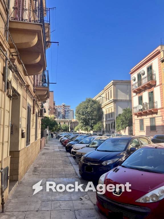 Zona - Quadrilocale via Rosario Salvo, 76, Palermo - foto 1