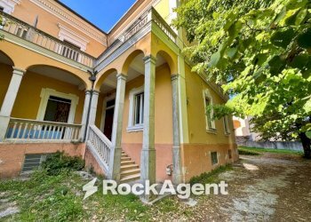 Facciata - Apartment via Amiternina, 16, L'Aquila - photo 1