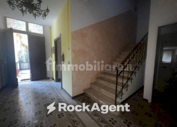 Interno palazzo - Apartment via Amiternina, 16, L'Aquila - photo 6