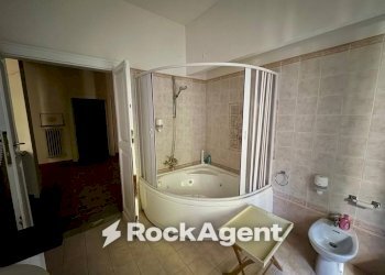 Bagno - Apartment via Amiternina, 16, L'Aquila - photo 12