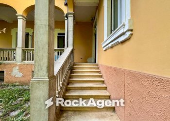 Interno palazzo - Apartment via Amiternina, 16, L'Aquila - photo 18