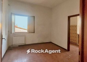 Camera da letto - Appartamento via Sproni, 60, Livorno - foto 21
