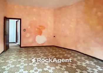 Camera da letto - Appartamento via Sproni, 60, Livorno - foto 30