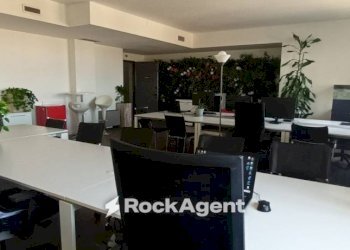 Interno non residenziale - Ufficio via Lisbona, 10, Padova - foto 4