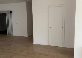 Interno non residenziale - Ufficio viale della Navigazione Interna, Padova - foto 4