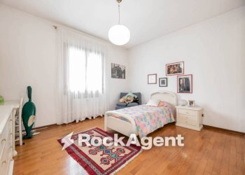 Camera da letto - Villa via Giacomo Leopardi, 42, Correzzola - photo 14