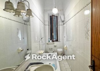 Bagno - Appartamento via Dante Alighieri, Cecina - foto 20